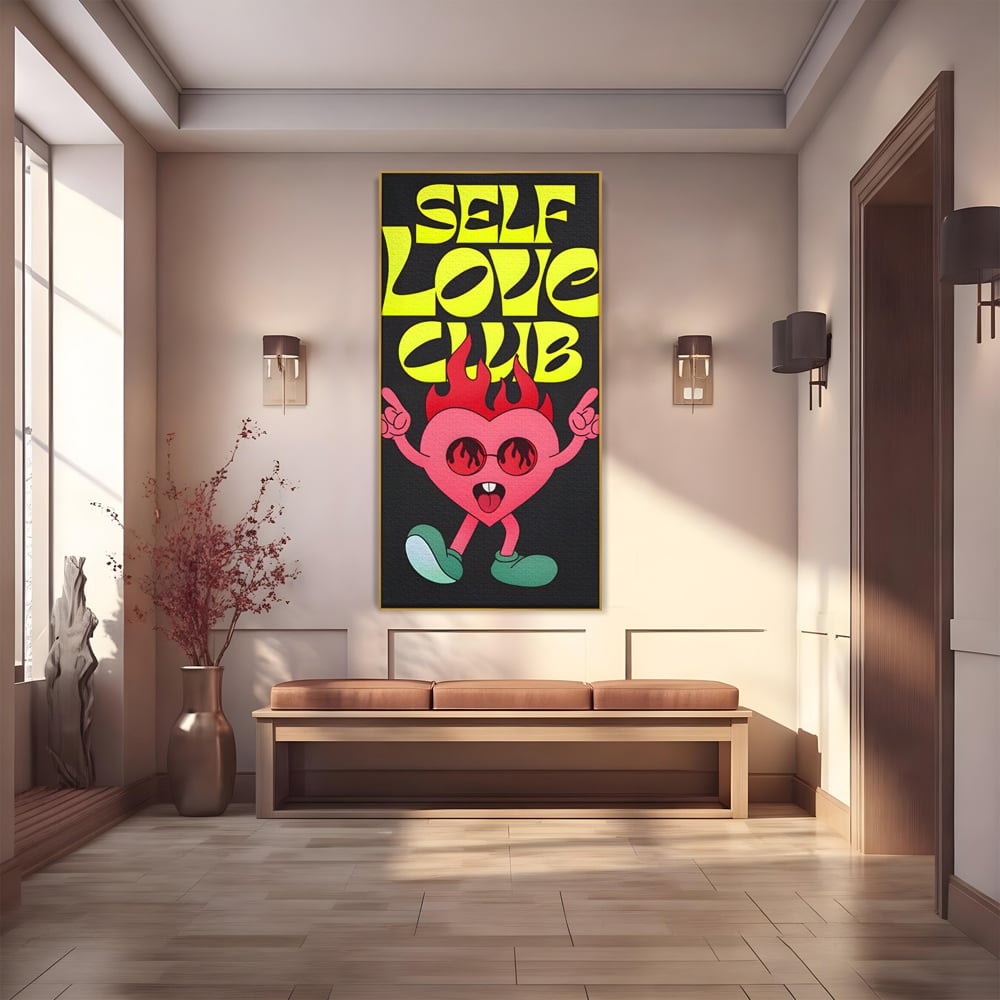 Tablou canvas cu ilustratie cu inimioara dansatoare si flacari, in rama de aluminiu auriu